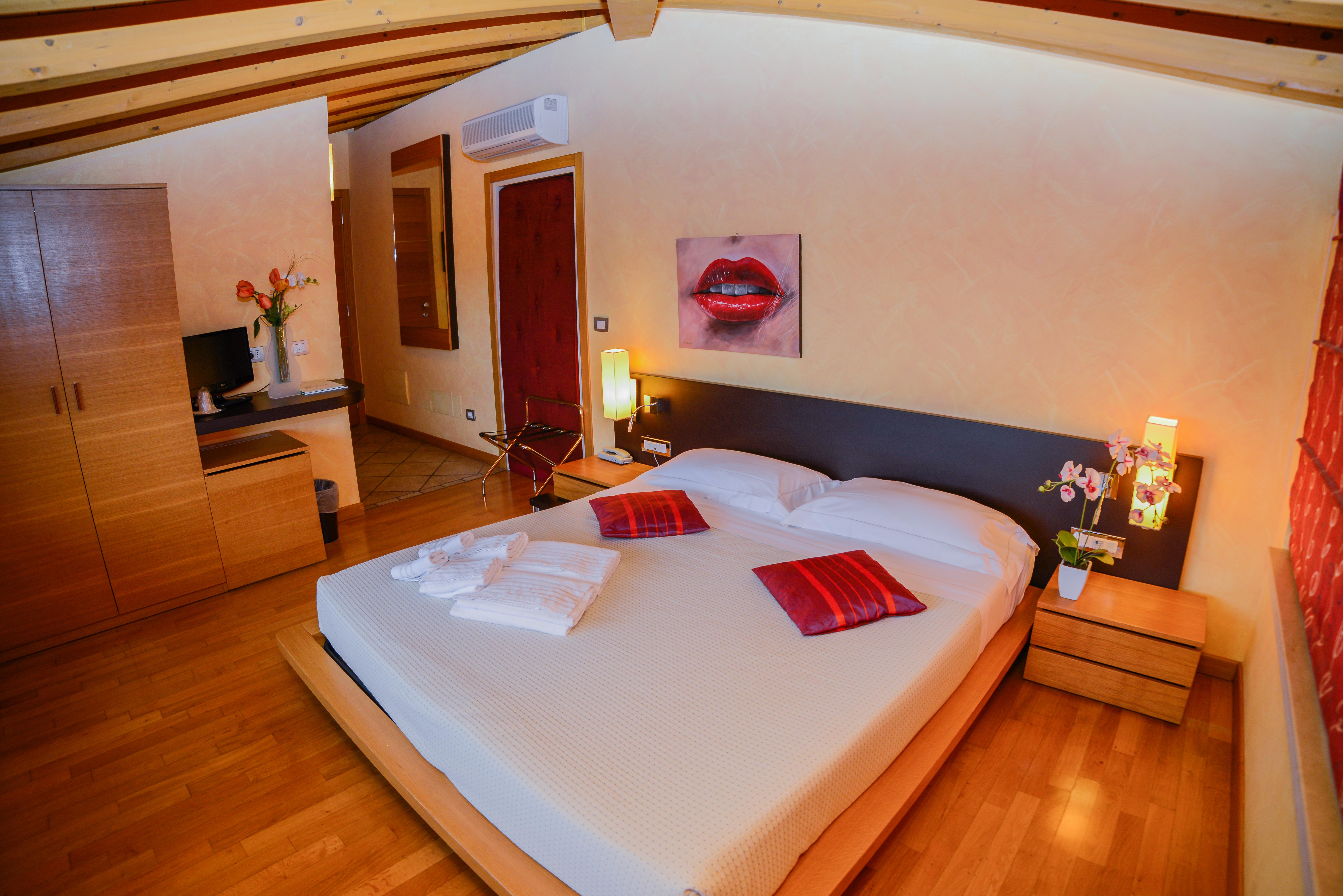 Ahg Donna Silvia Wellness Manerba del Garda